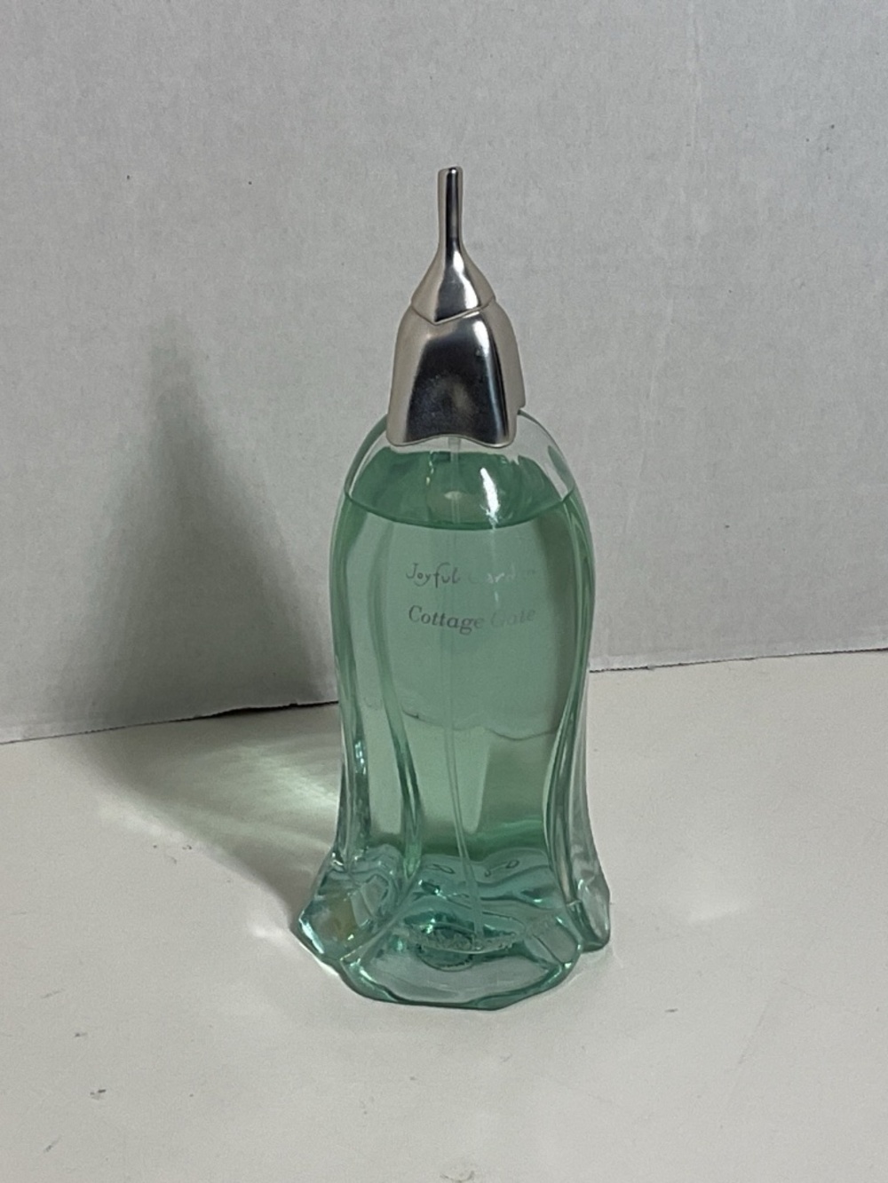 Bath & Body Works Joyful Garden Cottage Gate Fragrant Body Mist 5 Ounces New
